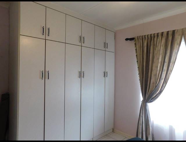 3 BEDROOM HOUSE FOR SALE IN UMHLATUZANA